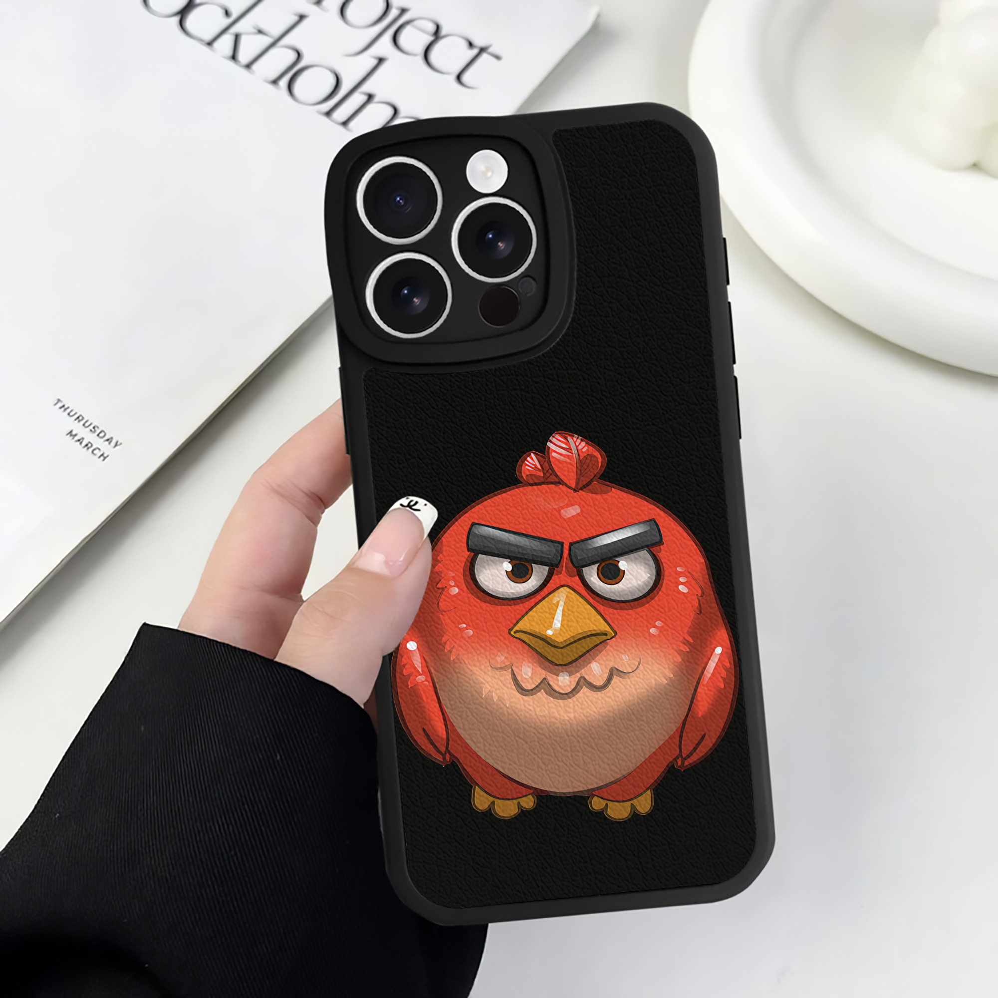 （画像用） Angry Birds アングリーバード 【iPhone 16シリーズ対応】シリコンスマホケース（レザー調） 材質：シリコン